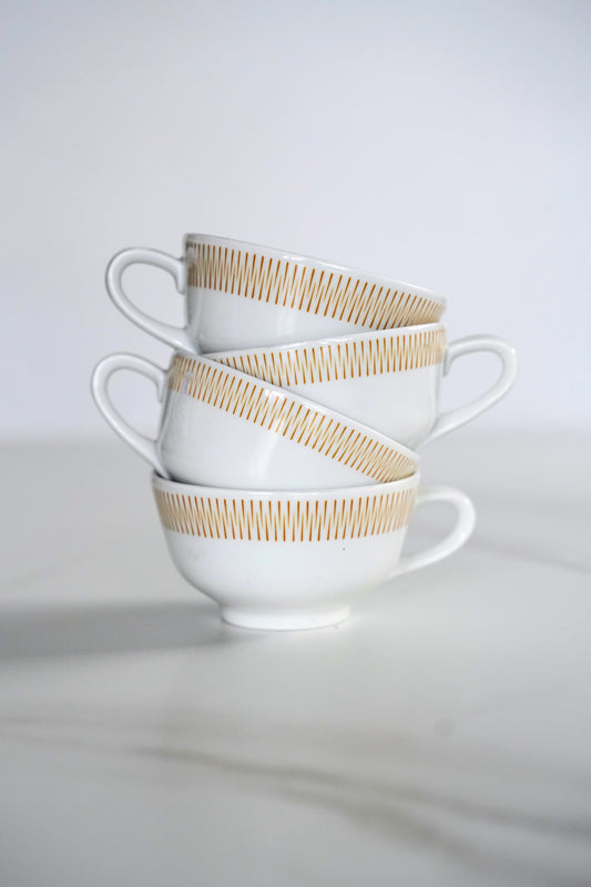 White & Golden Yellow Vintage Tea Cups | Set of 2